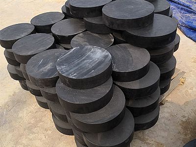 范县板式橡胶支座由若干层橡胶片与薄钢板经加压硫化
